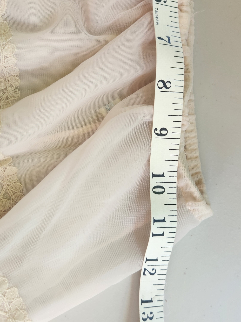 Vintage Lace Tiered Half Slip - Picture 5 of 8
